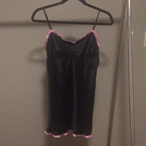 Short night gown